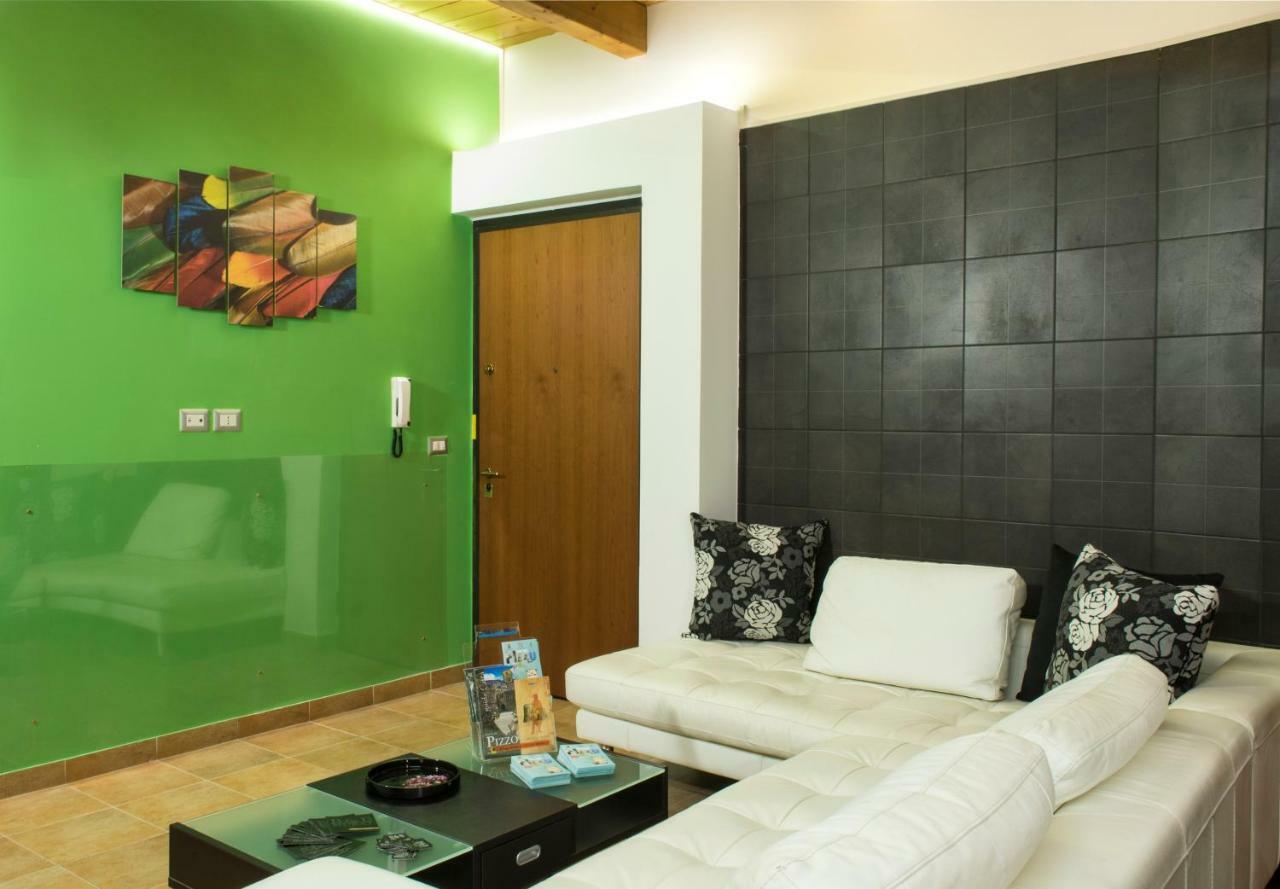 Murat Guesthouse 皮佐 外观 照片