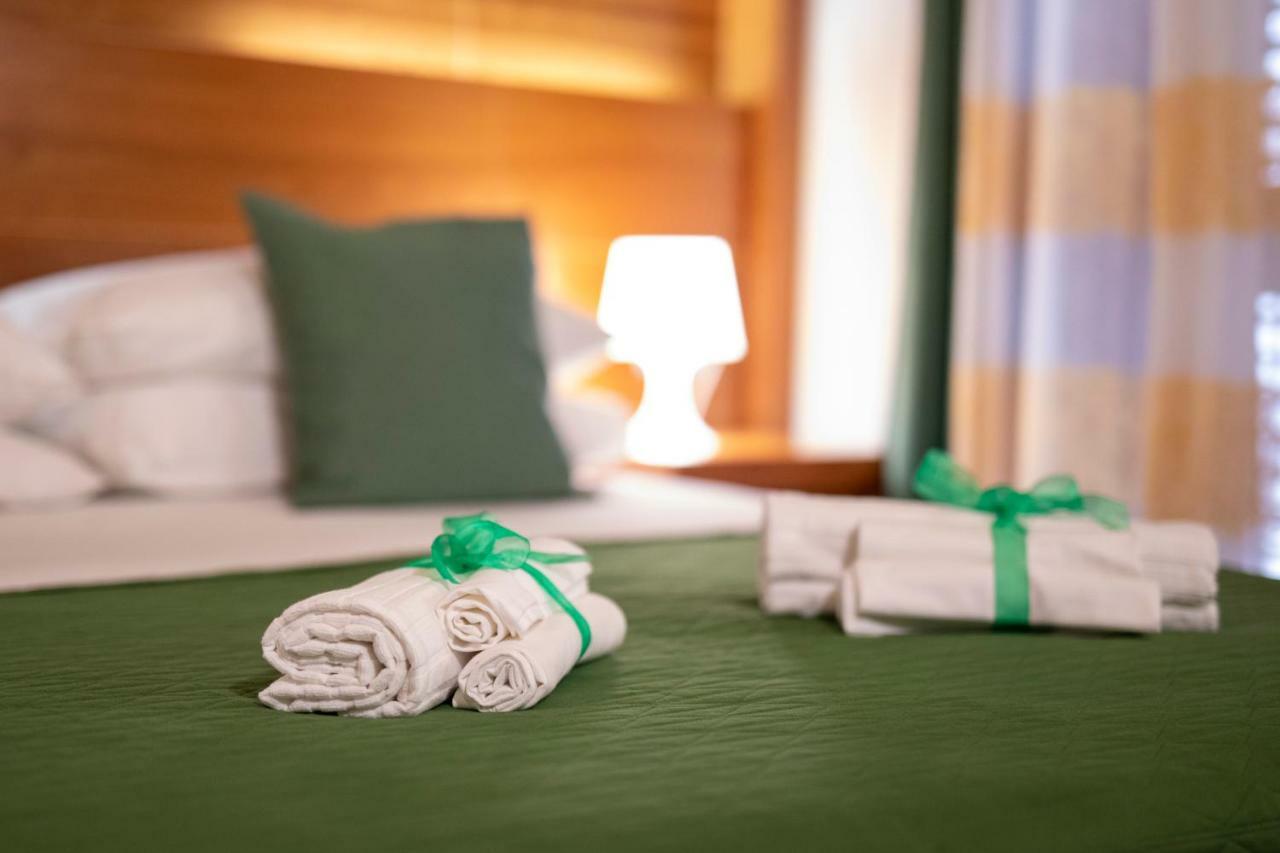 Murat Guesthouse 皮佐 外观 照片