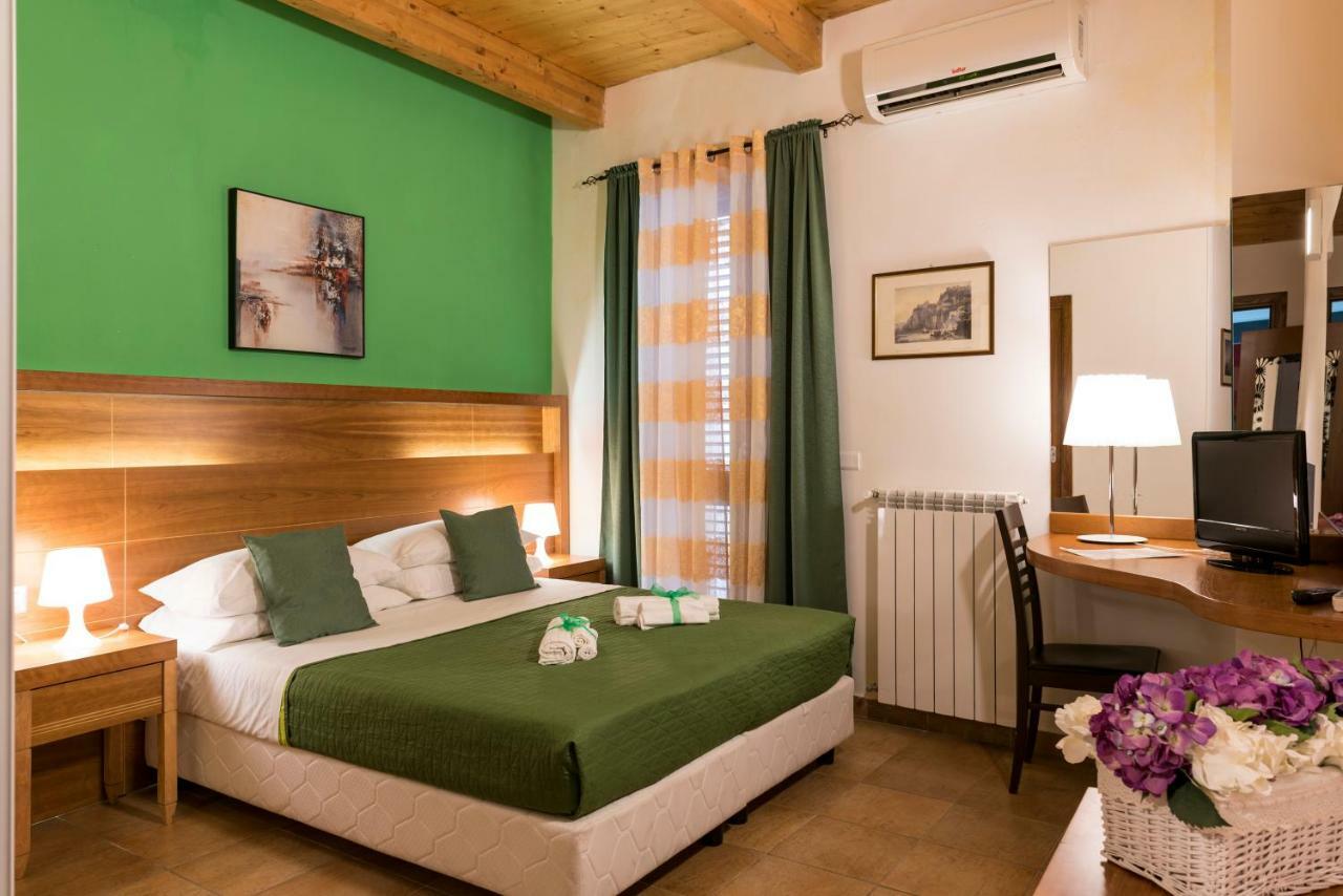 Murat Guesthouse 皮佐 外观 照片
